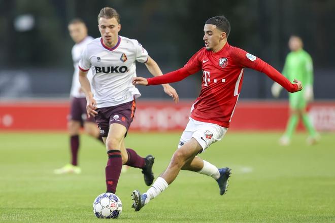 迪亚斯因伤 迪亚斯因伤