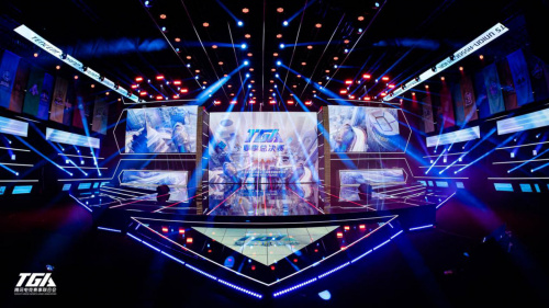 事8场不败 事8场不败